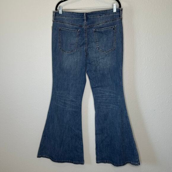 Jessica Simpson Women’s Harvest Moon Flare Bell Jeans Sculpt Stretch Size 32 New - Picture 8 of 15